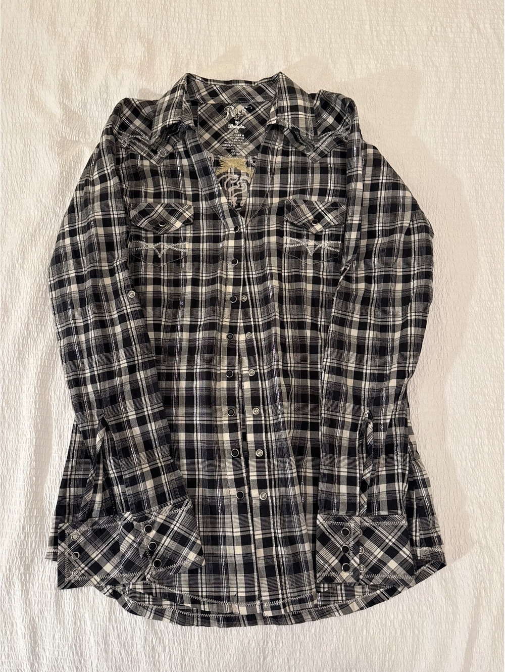 Wrangler Rock 47 Black and White Plaid Button-Up Shirt Medium